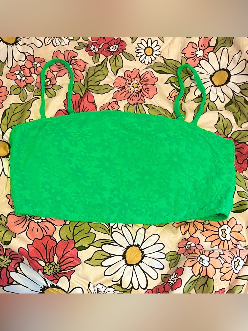 No boundaries 
Bright lime green bikini top